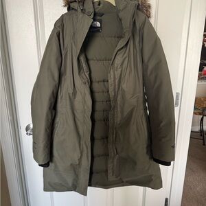 The North Face Olive Green Women's Insulated Jacket